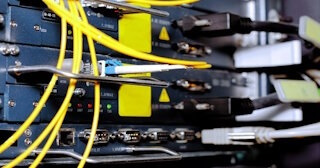 Заказать монтаж сетей в Туймазы. Обслуживание ПК, ремонт от 306 руб